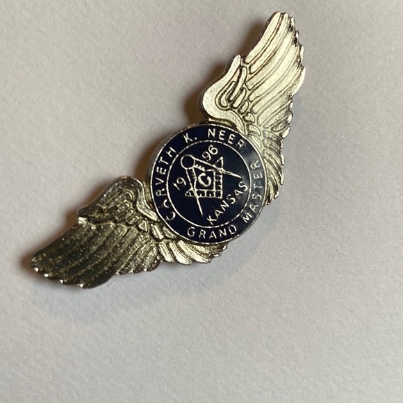 Free mason master Caveth K Neer  1996 Kansas - Picture 4 of 7